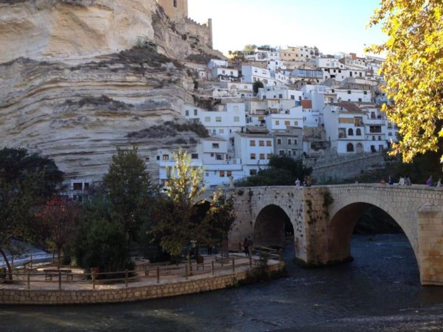 אלקלה דל חוקאר Casa Rural En Canon Rio Jucar.Lagila מראה חיצוני תמונה